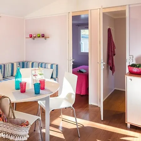 Camping Le Soleil Des Landes Lit-et-Mixe Room photo